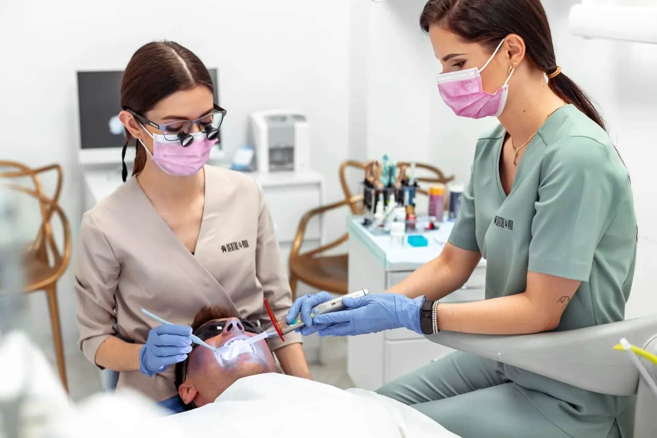 Ile czasu po dentyście nie można jeść? Uniknij nieprzyjemności