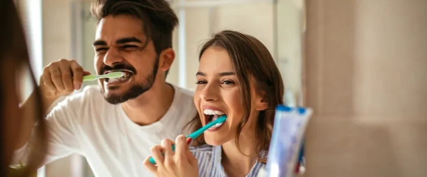 Co wzmacnia zęby i dziąsła? Odkryj skuteczne sposoby na zdrowie jamy ustnej