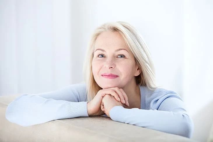 Leki na objawy menopauzy, które naprawdę przynoszą ulgę i bezpieczeństwo