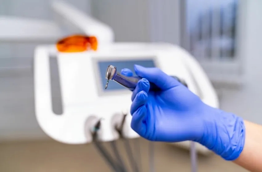 Jaki dentysta przyjmuje w sobotę? Znajdź pomoc w nagłej potrzebie